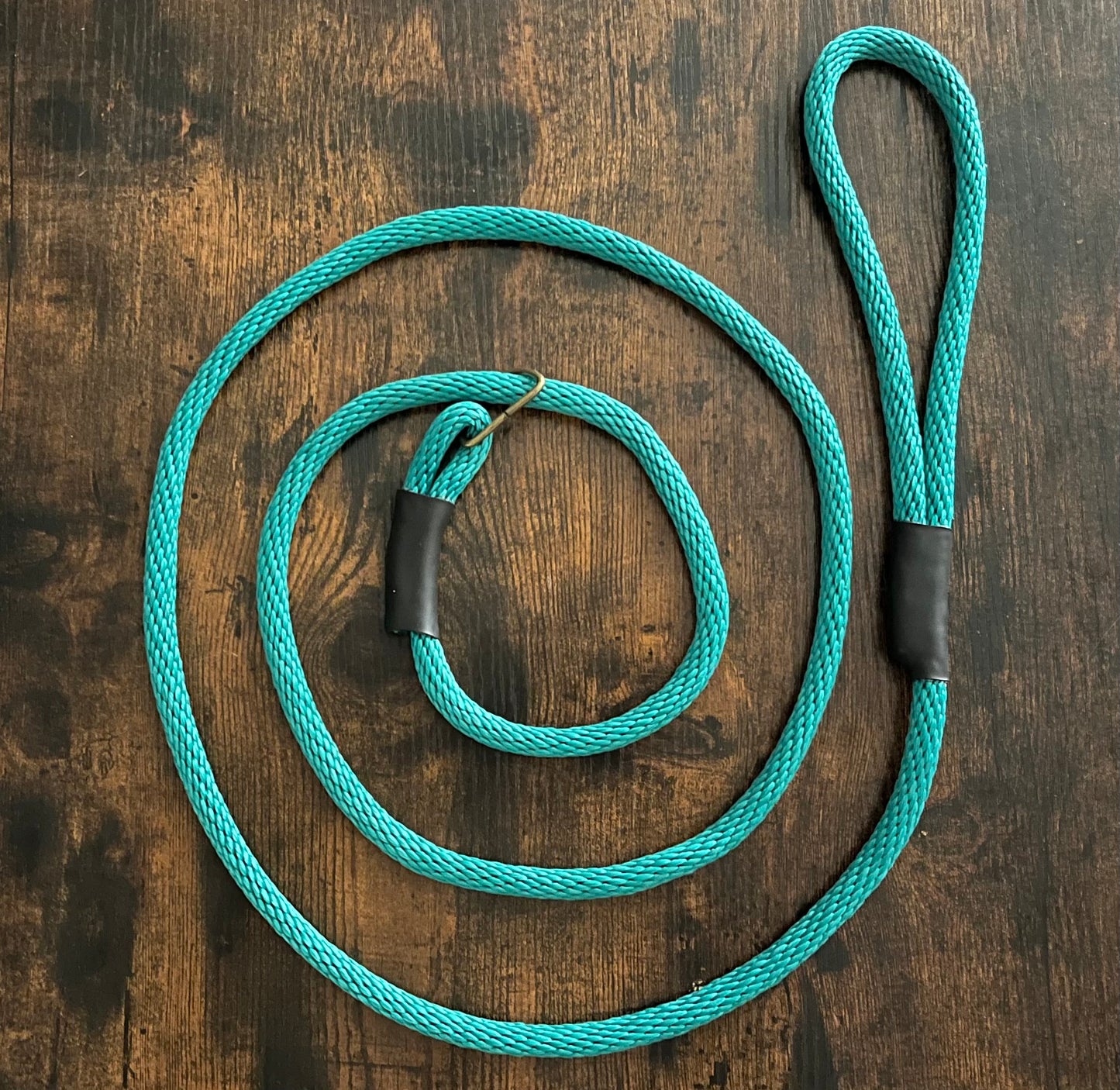 Slip lead with stopper